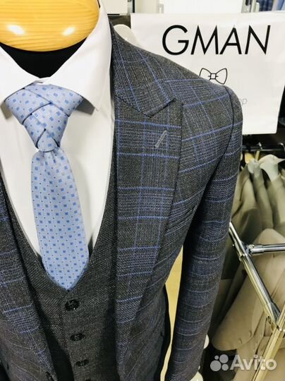 Мужской классический костюм. Костюм тройка