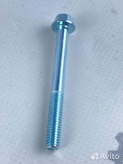 Болт крепления крышки редуктора с автоматическим с