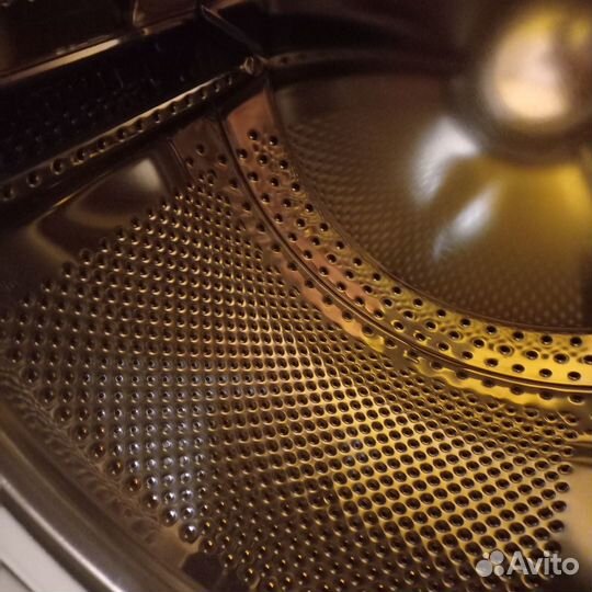 Продам стиральную машину