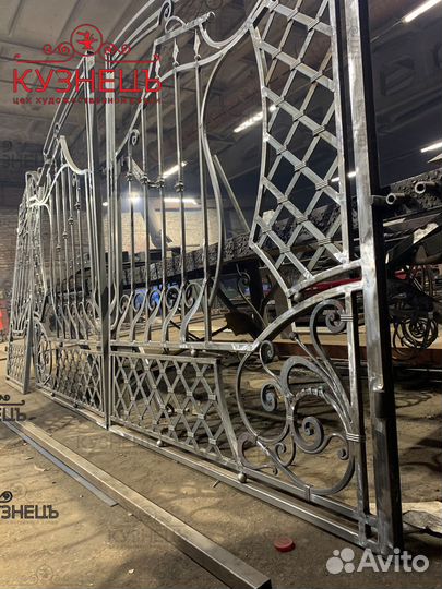 Кованые ворота