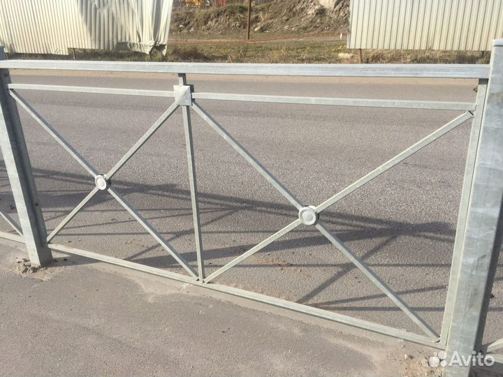 Пешеходные ограждения Крест