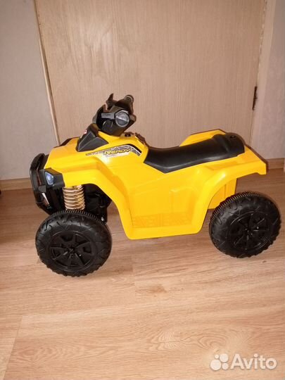Детский квадроцикл на аккумуляторе