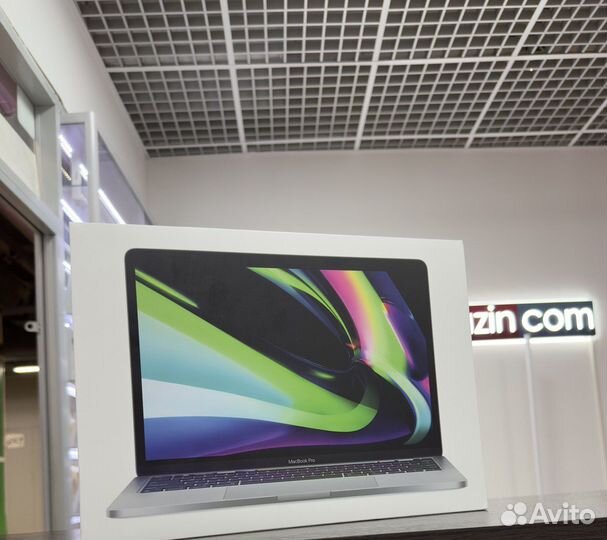 Macbook pro 13 M2 16 512