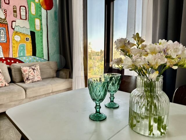 2-к. квартира, 55 м², 2/3 эт.