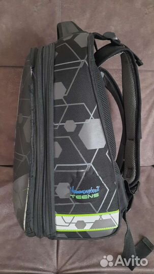 Рюкзак школьный для мальчика