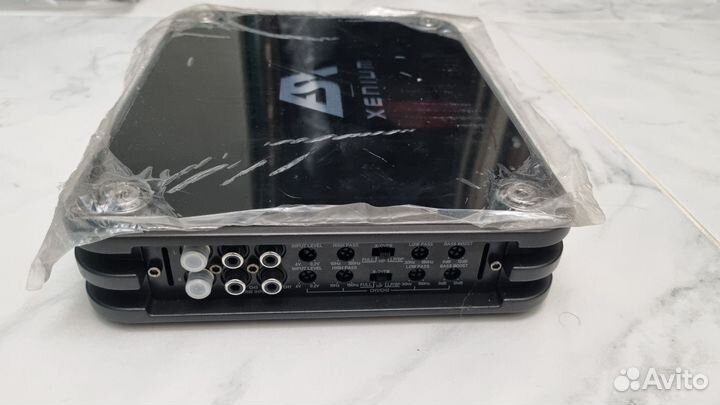 Усилитель ESX xenium X-four