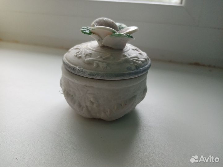 Керамическая шкатулка для девочки