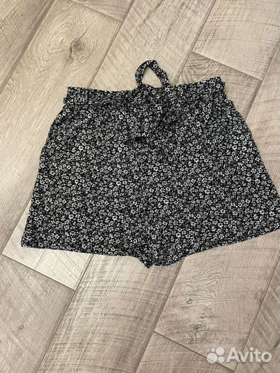 Шорты женские
