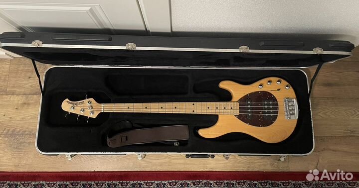 Music man sterling USA 4 string HS бас гитара