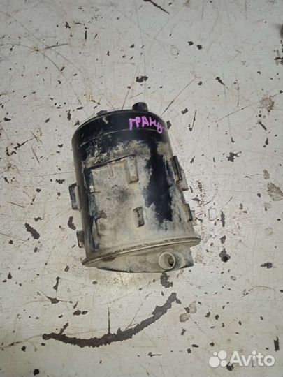 Абсорбер mitsubishi chariot grandis Митсубиси 6G72