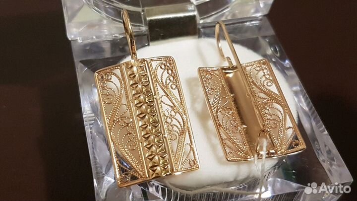 Золотые серьги пластины новые. Арт 943