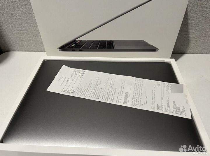 Macbook pro 13 2020 512gd intel