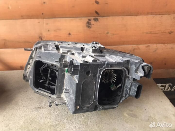 Фара Передняя Правая Audi Q5