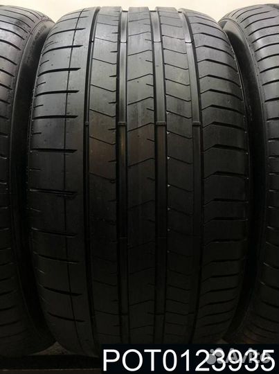 Pirelli P Zero PZ4 295/40 R19 и 265/45 R19 108Y