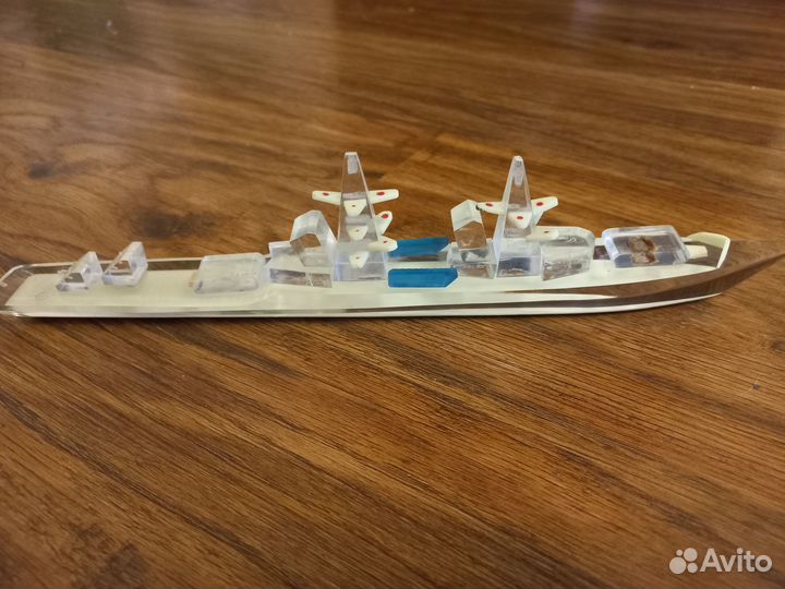 Модель корабля лодки