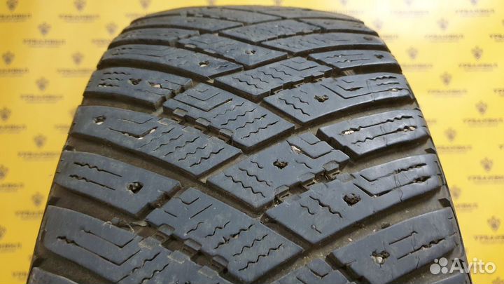 Goodyear Ultragrip Ice Arctic 205/55 R16 94T