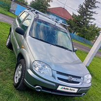 Chevrolet Niva 1.7 MT, 2010, 235 000 км, с пробегом, цена 499 000 руб.