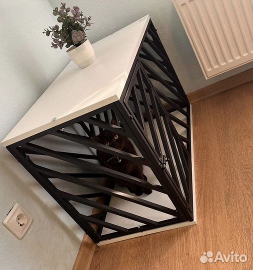 Вольер в квартиру. Антивандальная клетка