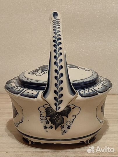 Чайник заварочный. Фарфор. Гжель. Ручная роспись