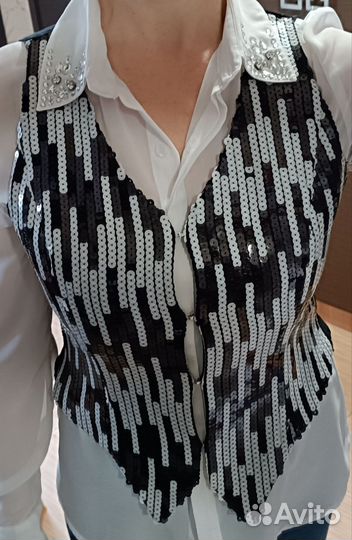 Жилетка с пайетками