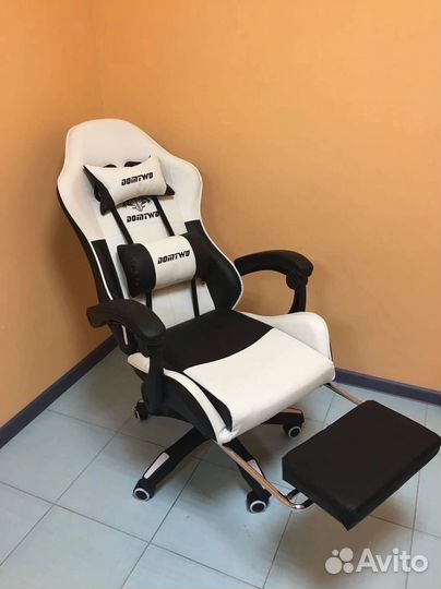 Офисное кресло (геймерское). Кресло для директора