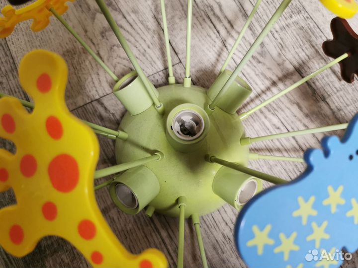 Люстра в детскую комнату