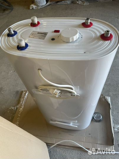 Водонагреватель нерж. 100л Royal Thermo Aquatec In