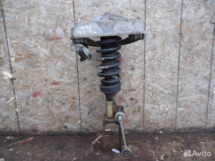 Амортизатор передний L Audi Q7 4L 7L8412021