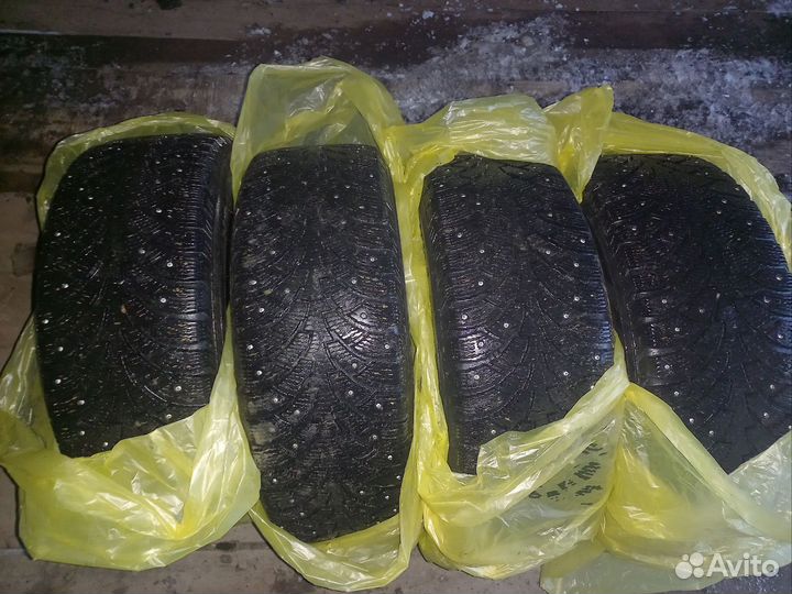 Nokian Tyres Nordman 4 215/55 R16