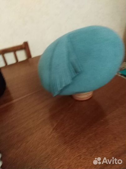 Шляпы разные женские фетровы береты