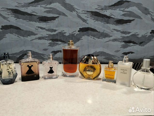 Женский парфюм и туалетная вода
