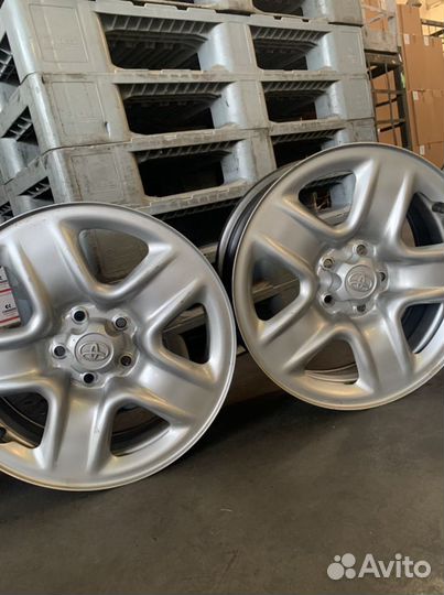 Продажа комплект дисков на Тойоту RAF 4