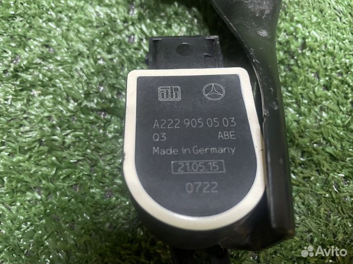 Датчик положения кузова на Мерседес