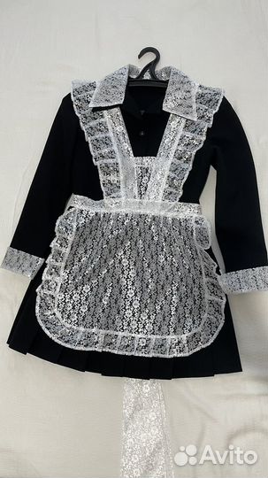 Школьное платье с фартуком