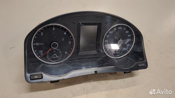 Щиток приборов Volkswagen Tiguan, 2011