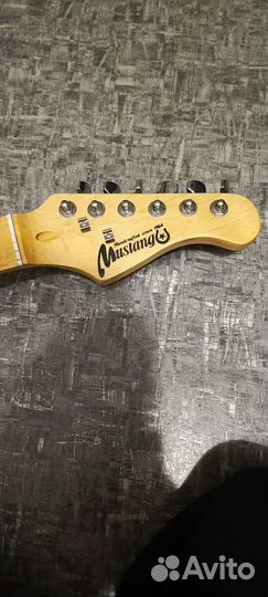 Электрическая гитара