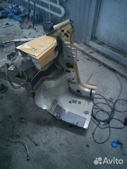 Лонжерон правый Пежо 307