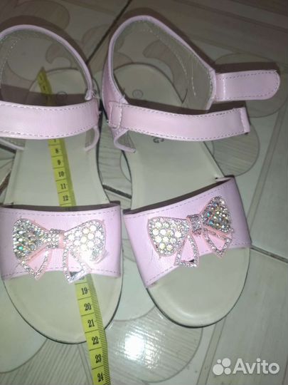Босоножки для девочки