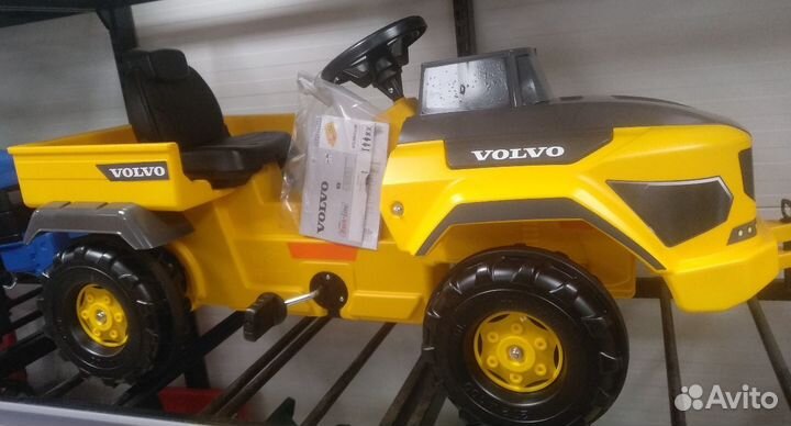 Farmtrac Volvo Rollytruck 881000. Германия