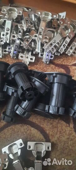 Мебельная фурнитура