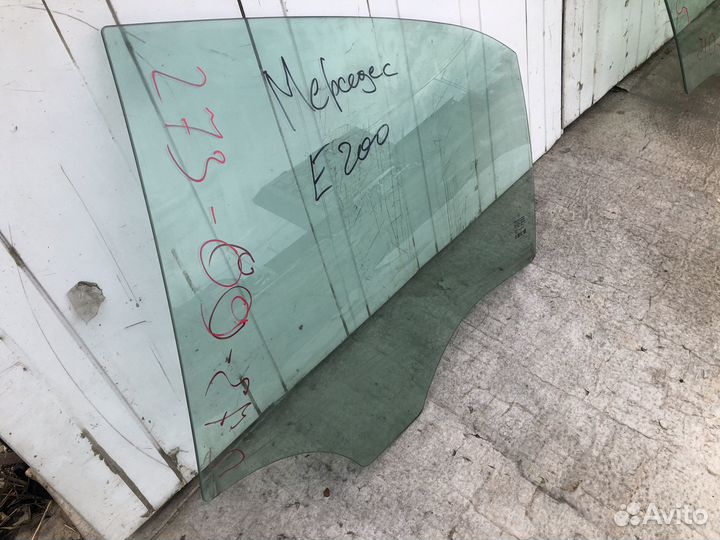 Стекло двери задней правой Mercedes-Benz E-Class