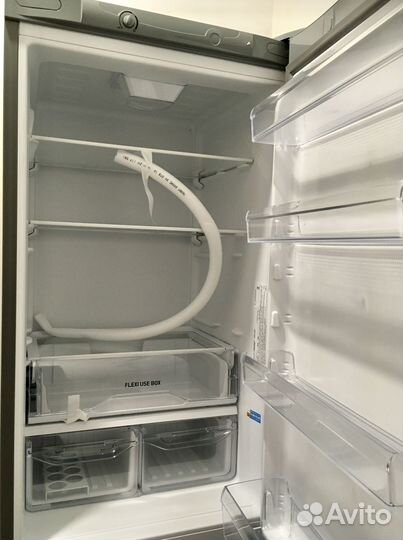 Холодильник Indesit (Новый)