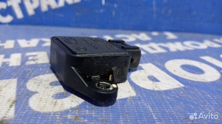 Датчик положения дроссельной заслонки Chery Amulet