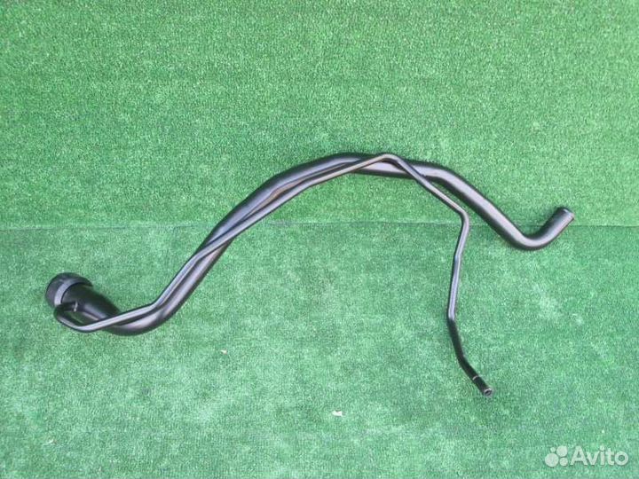 Горловина топливного бака Toyota Corolla Fielder