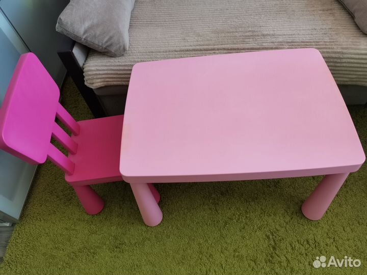 Детский стол и стул IKEA