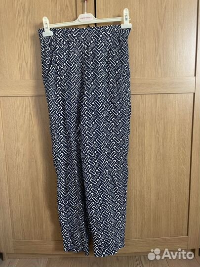 Новые с этикеткой летние брюки Marella sport