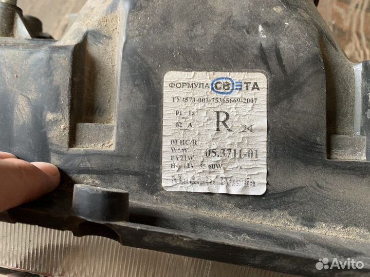 Фары Ваз 2107 белый повороротник