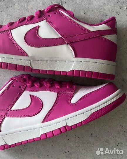 Nike Dunk Low Active Fuchsia