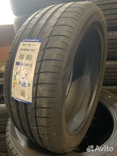 Triangle TH201 235/45 R20