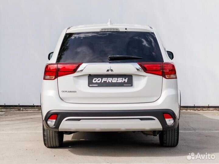 Mitsubishi Outlander 2.4 CVT, 2020, 103 342 км